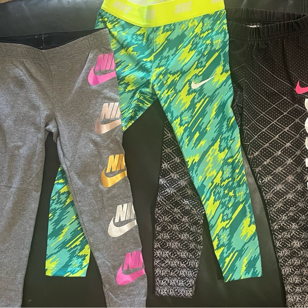 3 pairs of Girl's NIKE Leggings  SZ 4.  All in LIKE- NEW condition!